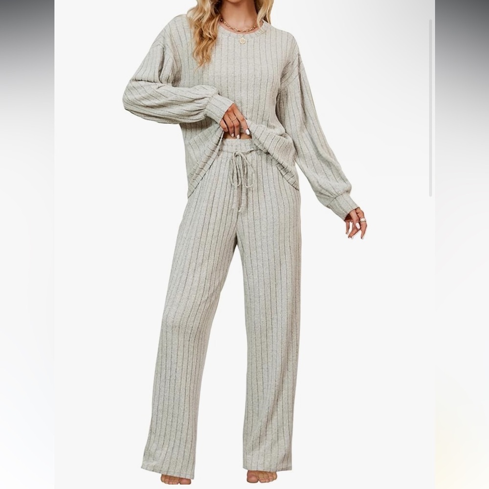 Cozy Knit Sweater and Pants Set in Beige